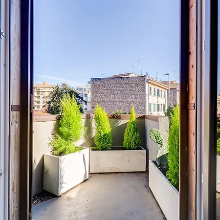 Apartamento Private Rooftop Terrace 3 Min Walk To Metro *
